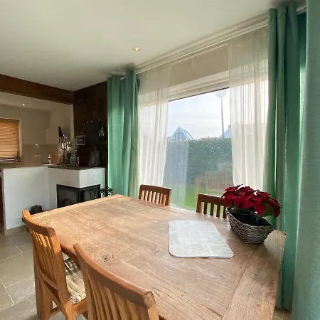 아파트 Op 't Landtweg 37 칼란트소그