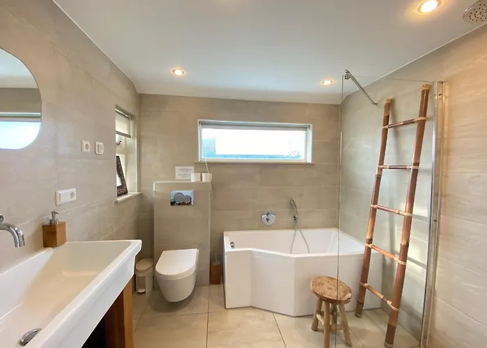 아파트 Op 't Landtweg 37 *